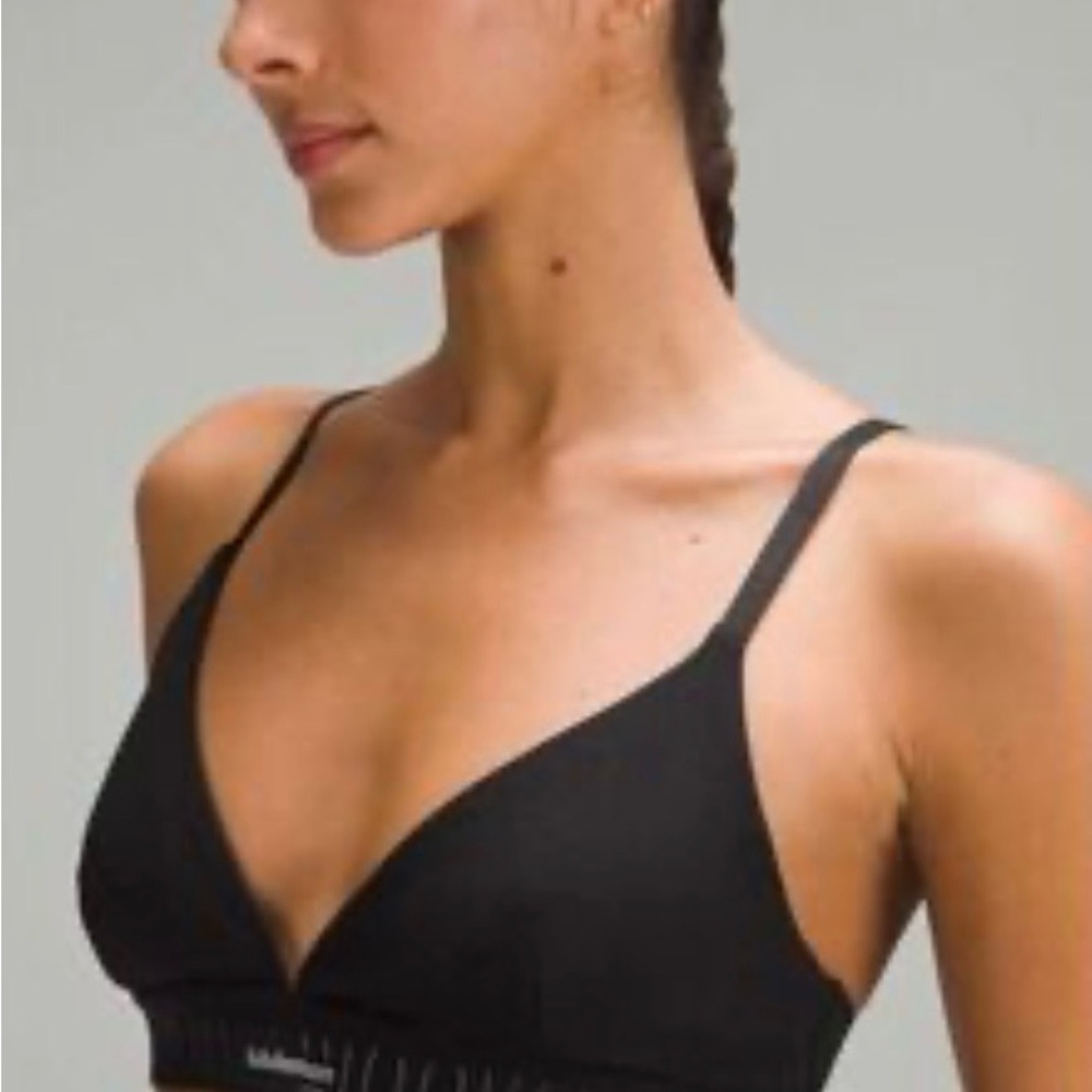 lululemon athletica Black License to Train Triangle Bra A/B Cup - Picture 3 of 4